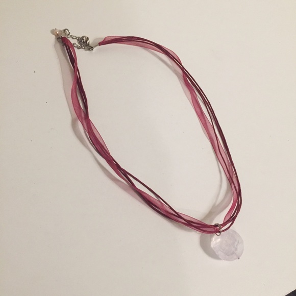 Ribbon and Stone Modern Necklace - Picture 5 of 6